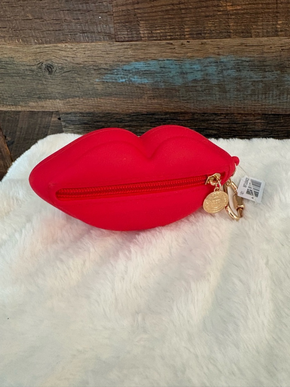 Bath & Body Works Red Lip-Shaped Silicone Coin Pouch with Gold Charm